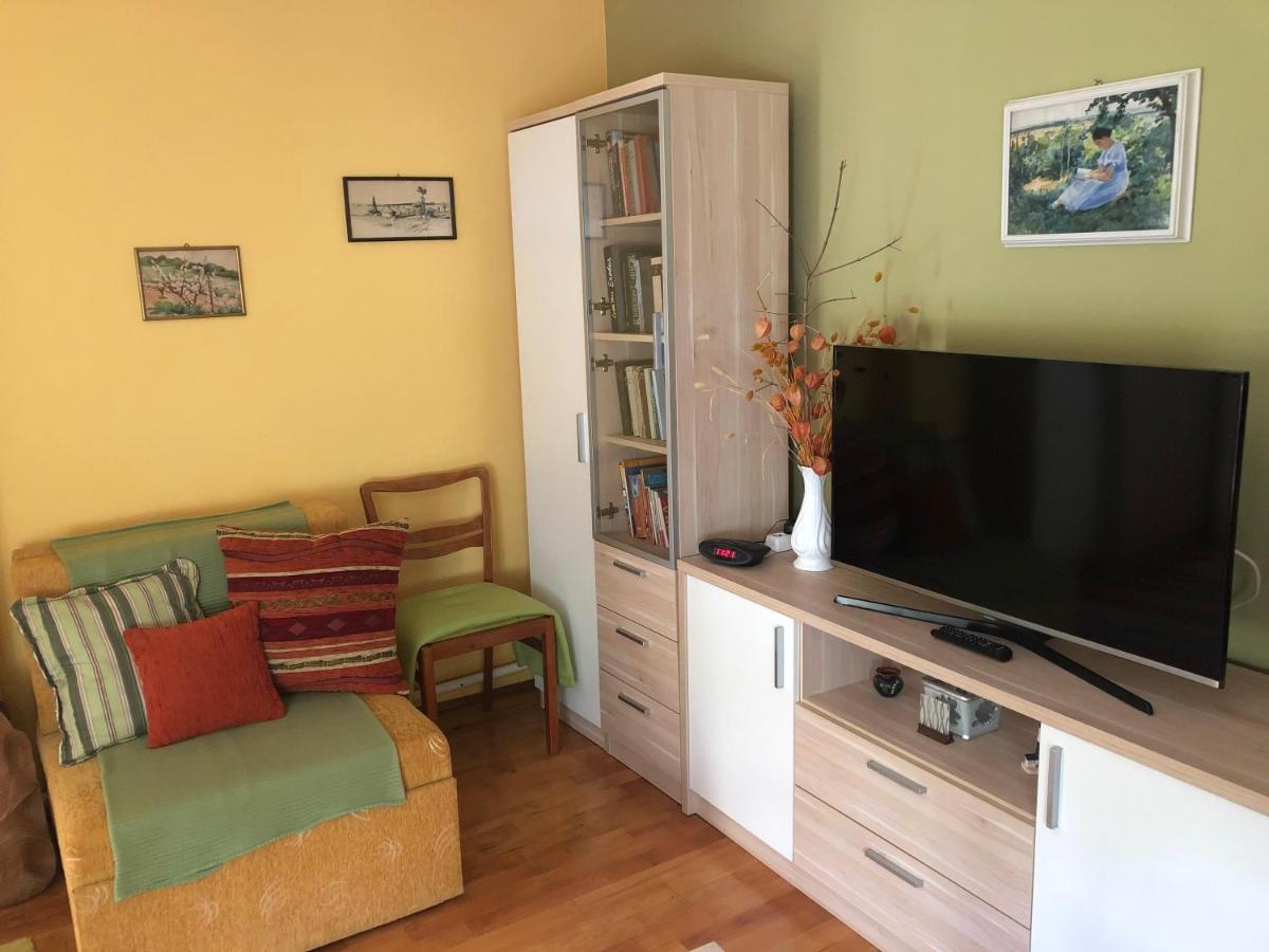 Leander Apartman Балатонакали Екстериор снимка